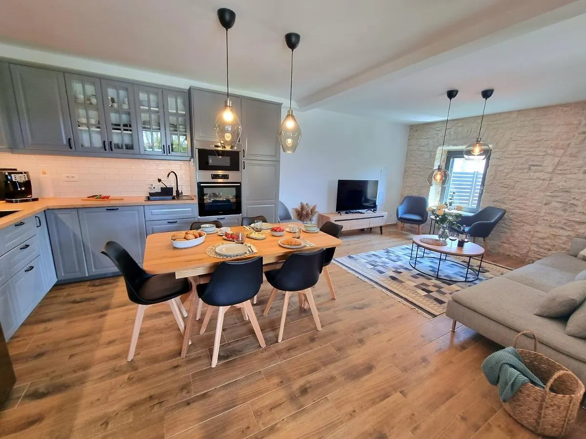 Villa Ajda With Heated Privat Pool, Jacuzzi, Sauna, 4 Bedroom, 4 Bathroom Svetvincenat