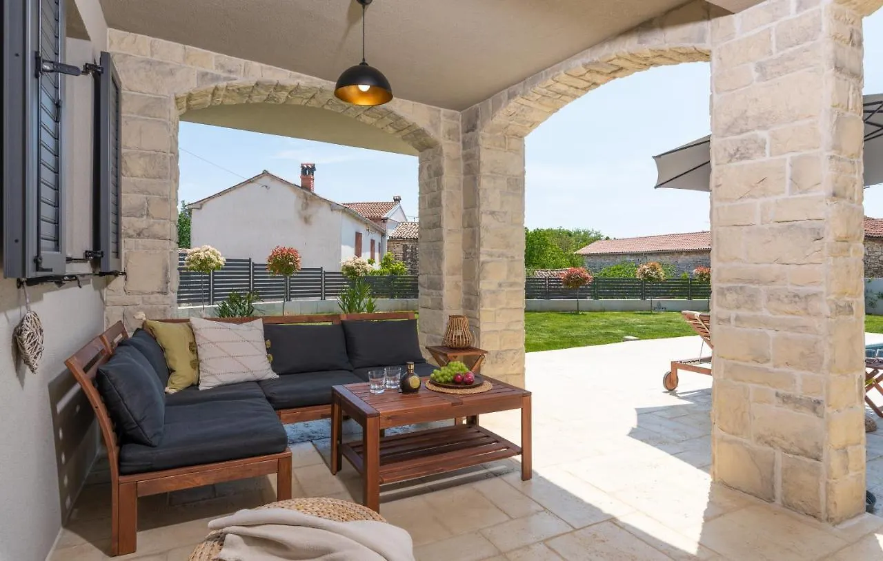 Villa Ajda With Heated Privat Pool, Jacuzzi, Sauna, 4 Bedroom, 4 Bathroom Svetvincenat